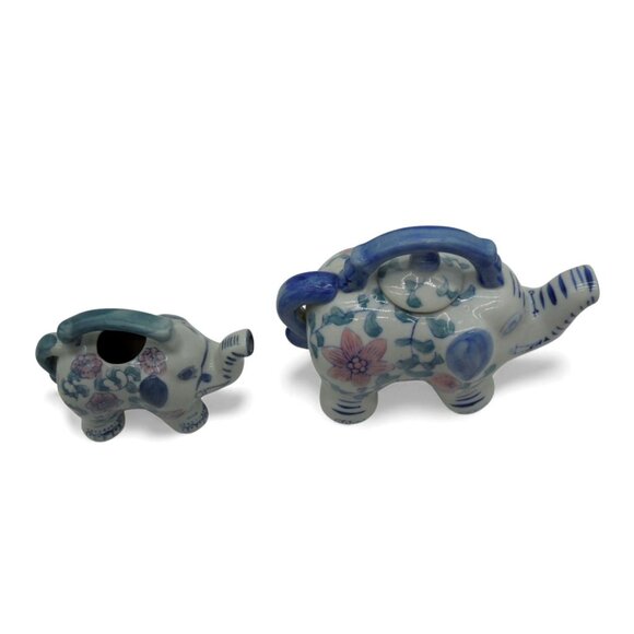 ELEPHANT TEAPOT Set Floral Ceramic Blue and White Vintage - Picture 6 of 12